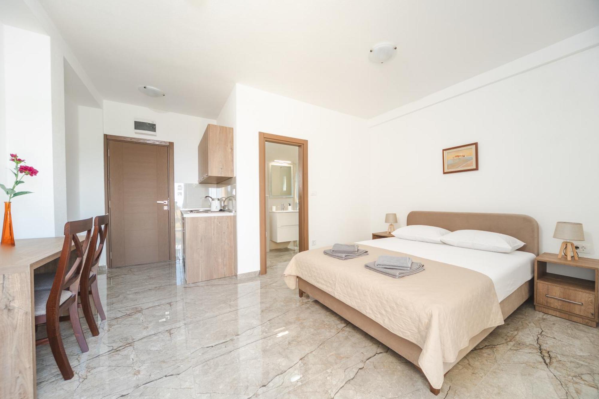 Apartmani Agape Petrovac Exterior foto